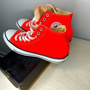 Converse Neon Orange